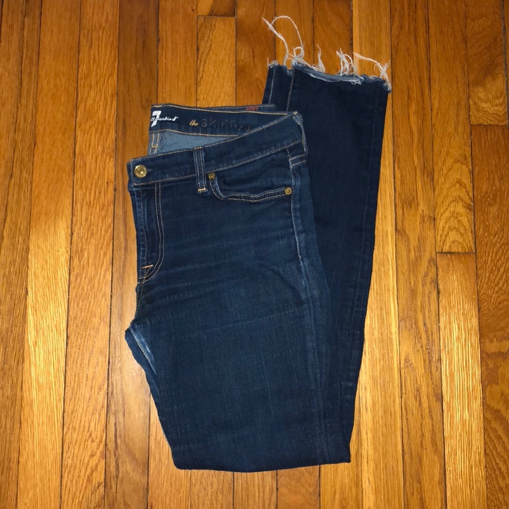 7 FAM- the Skinny with Raw Hem